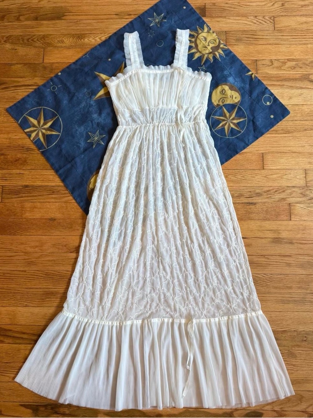 Vintage 1950s Lady Duff white embroidered sheer nightgown